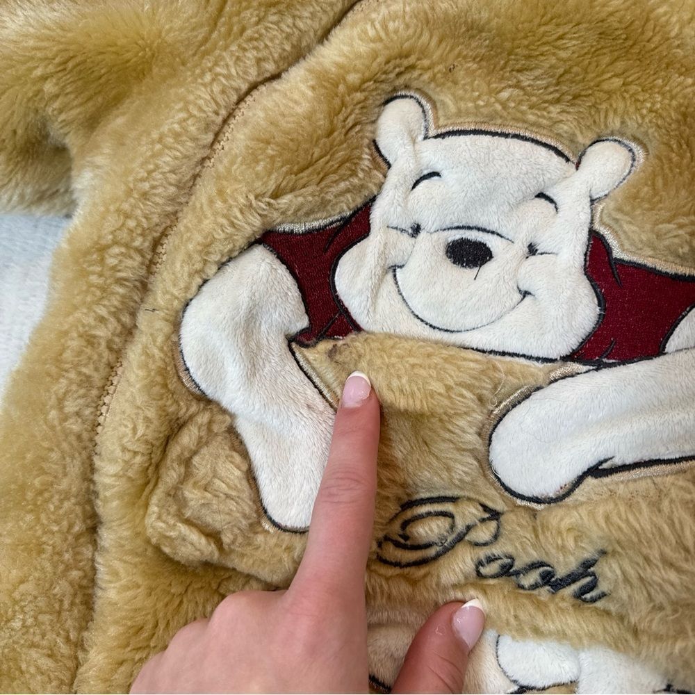 Winnie Pooh Disney Fleece Hoody Romper Jumpsuit Winter Thick Playsuits 6-9 mnths - Picture 7 of 8